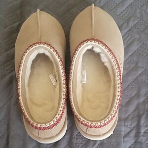 UGG Tan Slippers with Red Accent